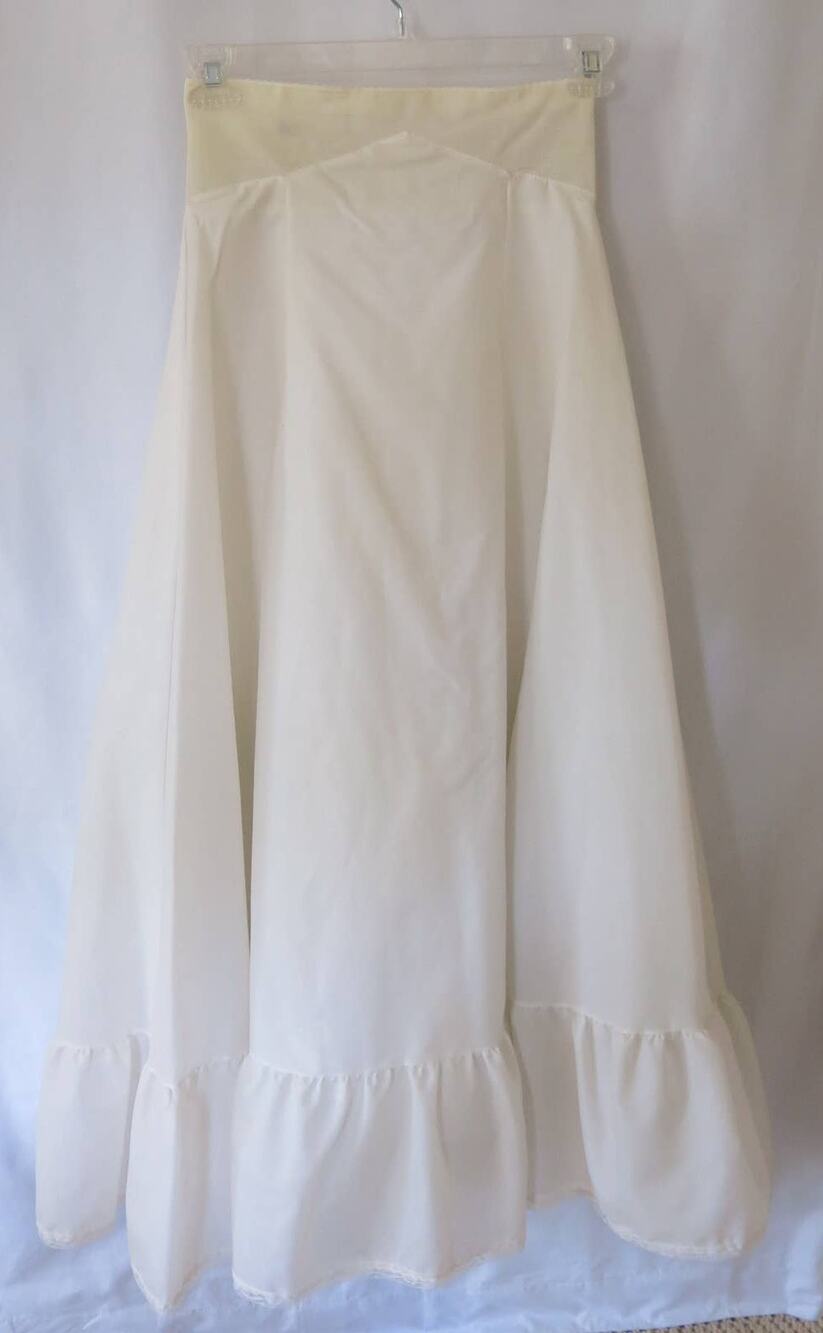 VINTAGE Petticoat Slip Size 10 Ruffled Layered Tulle Full Puffy Prairie Cottage - Picture 1 of 10